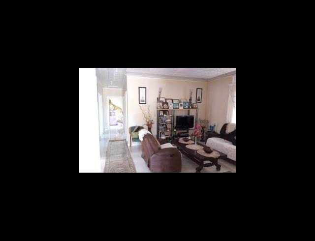 3 BEDROOM HOUSE FOR SALE IN ILFRACOMBE